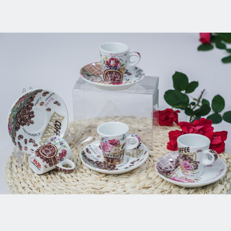 Thick-walled porcelain cup and saucer se
